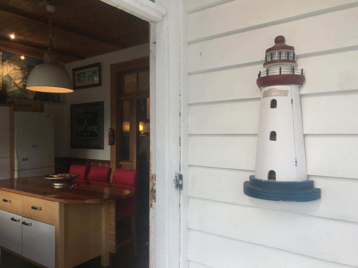 Bluff Hill Lighthouse B&B Napier Exterior foto